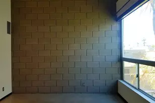 525 E Willetta St, Phoenix, AZ 85004 - Photo 9