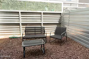 525 E Willetta St, Phoenix, AZ 85004 - Photo 7