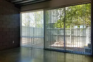 525 E Willetta St, Phoenix, AZ 85004 - Photo 3