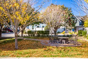 739 E Calavar Rd, Phoenix, AZ 85022 - Photo 19