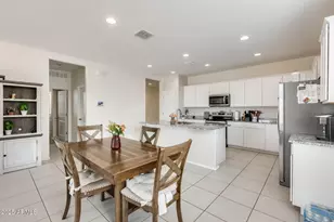 10333 W Sonrisas St, Tolleson, AZ 85353 - Photo 13