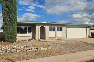 911 Pico, Sierra Vista, AZ 85635 - Photo 1