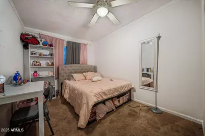 4233 N 68th Avenue, Phoenix, AZ 85033 - Photo 5