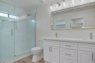 1046 E Elm St, Phoenix, AZ 85014 - Photo 13