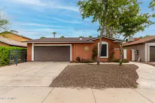 19819 N 3rd St, Phoenix, AZ 85024 - Photo 1