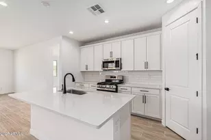 8643 S 169th Dr, Goodyear, AZ 85338 - Photo 7