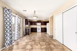 11566 W Purdue Ave, Youngtown, AZ 85363 - Photo 9