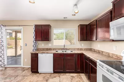 11566 W Purdue Avenue, Youngtown, AZ 85363 - Photo 7