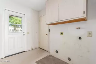 9732 W Newport Dr, Sun City, AZ 85351 - Photo 27