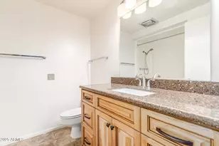 9732 W Newport Dr, Sun City, AZ 85351 - Photo 17