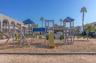 10860 N 85th Ave, Peoria, AZ 85345 - Photo 15