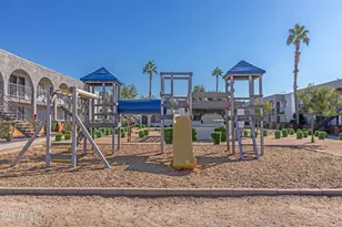 10860 N 85th Ave, Peoria, AZ 85345 - Photo 15