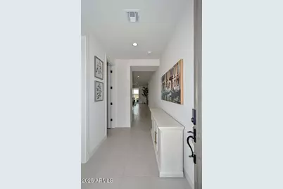 17141 W Middlebury Street, Surprise, AZ 85388 - Photo 9