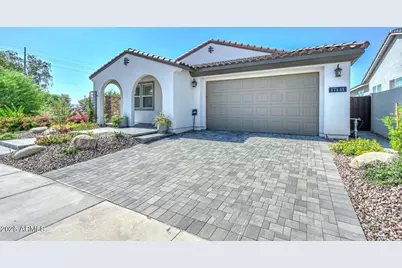 17141 W Middlebury Street, Surprise, AZ 85388 - Photo 7