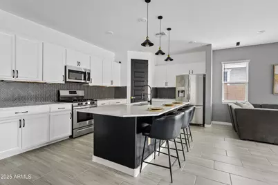 9833 E Red Giant Drive, Mesa, AZ 85212 - Photo 5