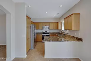 16875 W Manchester Dr, Surprise, AZ 85374 - Photo 11