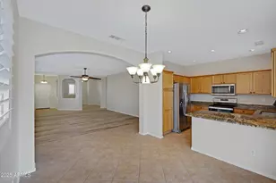 16875 W Manchester Dr, Surprise, AZ 85374 - Photo 9