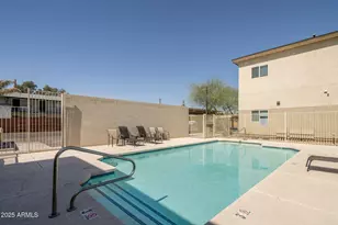 2016 W Orangewood Ave, Phoenix, AZ 85021 - Photo 9