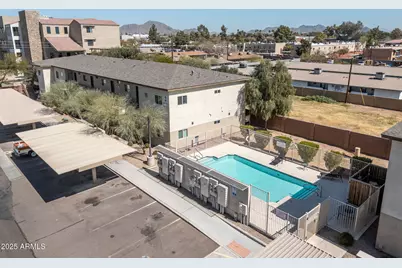 2016 W Orangewood Avenue, Phoenix, AZ 85021 - Photo 11