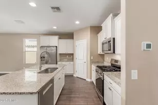 13530 W Briles Rd, Peoria, AZ 85383 - Photo 3