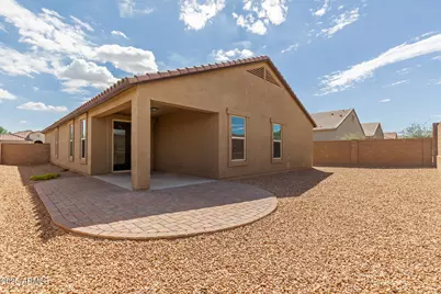 13530 W Briles Road, Peoria, AZ 85383 - Photo 5