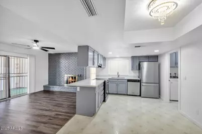 9626 N 35th Lane, Phoenix, AZ 85051 - Photo 5