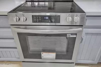 9626 N 35th Lane, Phoenix, AZ 85051 - Photo 13