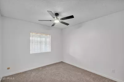 9626 N 35th Lane, Phoenix, AZ 85051 - Photo 23