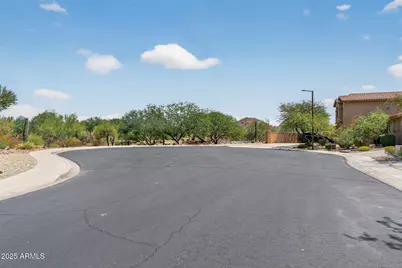6858 W Peak View Road, Peoria, AZ 85383 - Photo 67