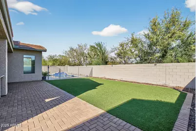 6858 W Peak View Road, Peoria, AZ 85383 - Photo 41