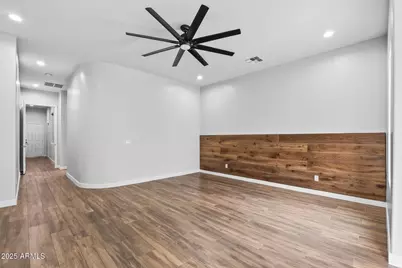 6858 W Peak View Road, Peoria, AZ 85383 - Photo 17