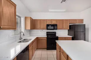 17232 W Maui Ln, Surprise, AZ 85388 - Photo 15