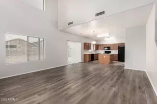 17232 W Maui Ln, Surprise, AZ 85388 - Photo 13