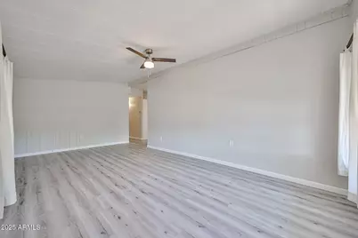 10951 N 91 Avenue #23, Peoria, AZ 85345 - Photo 5