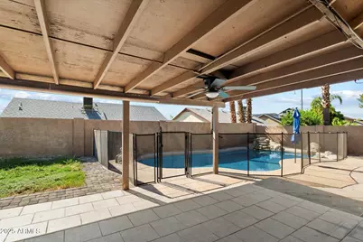 19002 N 12th Place, Phoenix, AZ 85024 - Photo 13