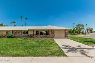 15401 N Cameo Dr, Sun City, AZ 85351 - Photo 1