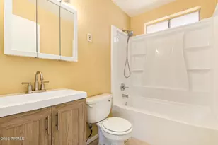 18240 N 34th Dr, Phoenix, AZ 85053 - Photo 19