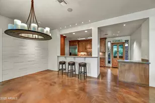 5652 N Scottsdale Rd, Paradise Valley, AZ 85253 - Photo 9