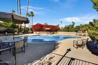 5652 N Scottsdale Road, Paradise Valley, AZ 85253 - Photo 17