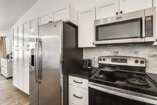 24009 N 39th Ln, Glendale, AZ 85310 - Photo 5