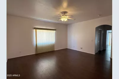 573 S Meadowood Lane, Sierra Vista, AZ 85635 - Photo 5