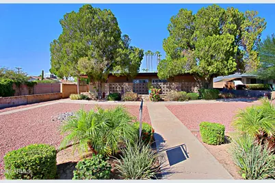 3618 E Montecito Avenue #2, Phoenix, AZ 85018 - Photo 1