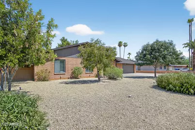 15201 N 8th Avenue, Phoenix, AZ 85023 - Photo 1