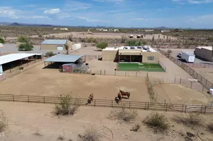 37416 N 240th Dr, Morristown, AZ 85342 - Photo 67