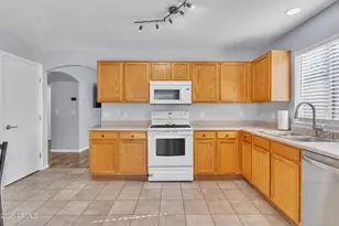 11216 W Sells Dr, Phoenix, AZ 85037 - Photo 11