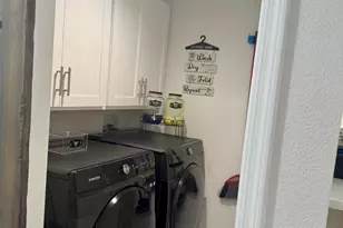 3837 W Acapulco Ln, Phoenix, AZ 85053 - Photo 25