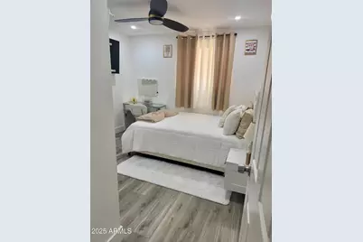 3837 W Acapulco Lane, Phoenix, AZ 85053 - Photo 21