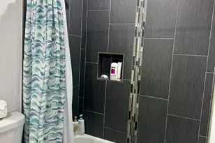 3837 W Acapulco Ln, Phoenix, AZ 85053 - Photo 17