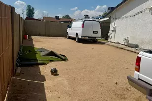 3837 W Acapulco Ln, Phoenix, AZ 85053 - Photo 27