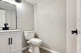 1331 W Baseline Rd, Mesa, AZ 85202 - Photo 17